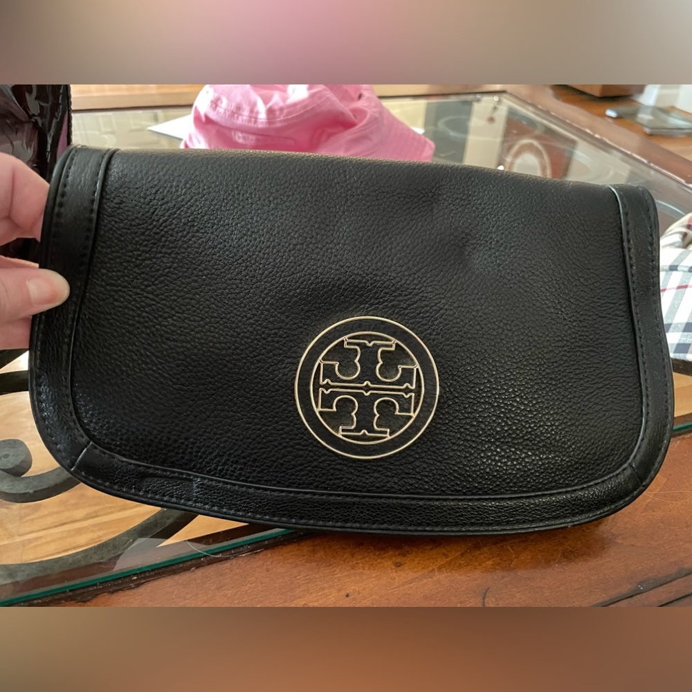 Tory Burch Evening Clutch/Shoulder Bag, black, magnetic close, mint condition.
